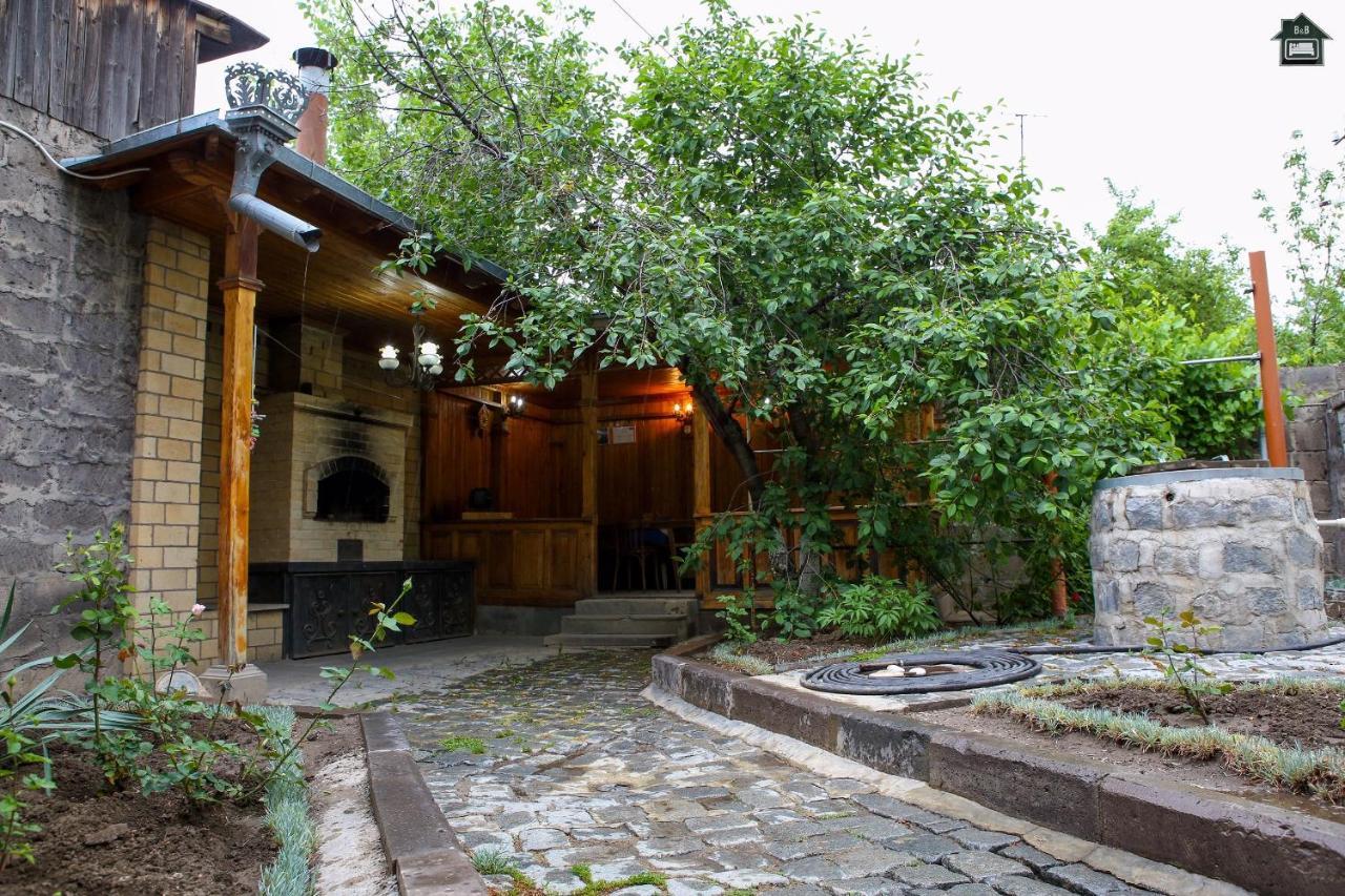 Guest House In Gjumri Exterior foto