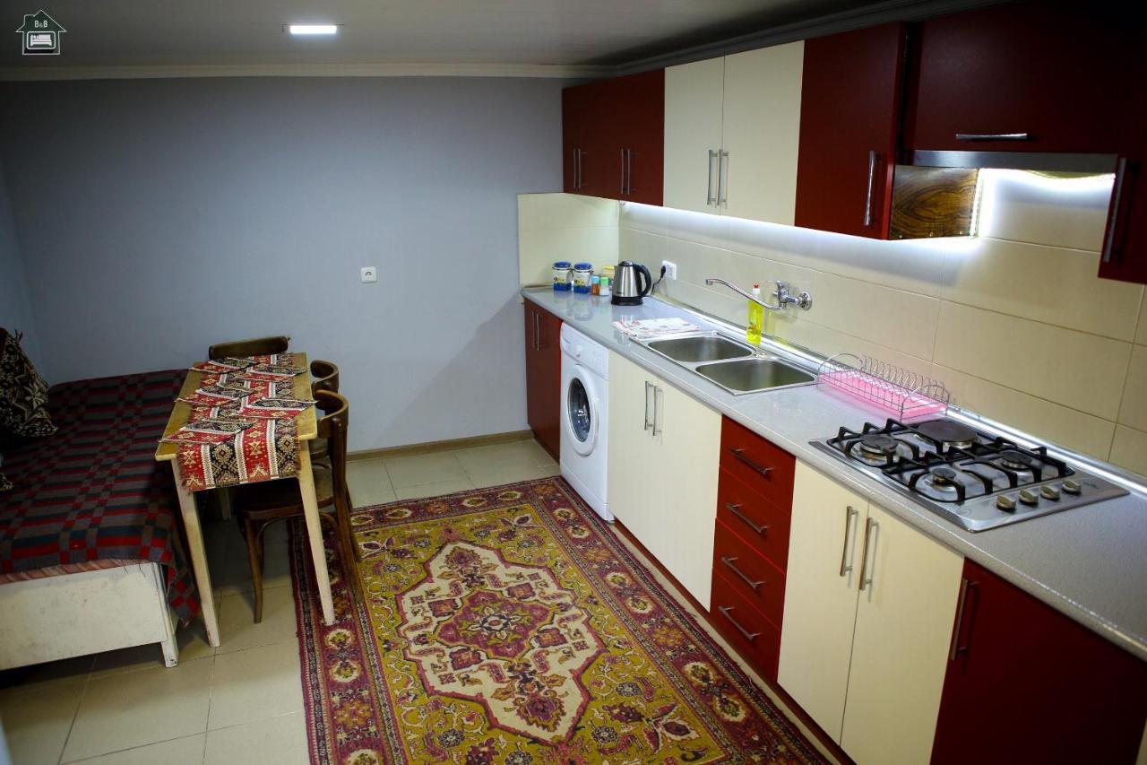 Guest House In Gjumri Exterior foto